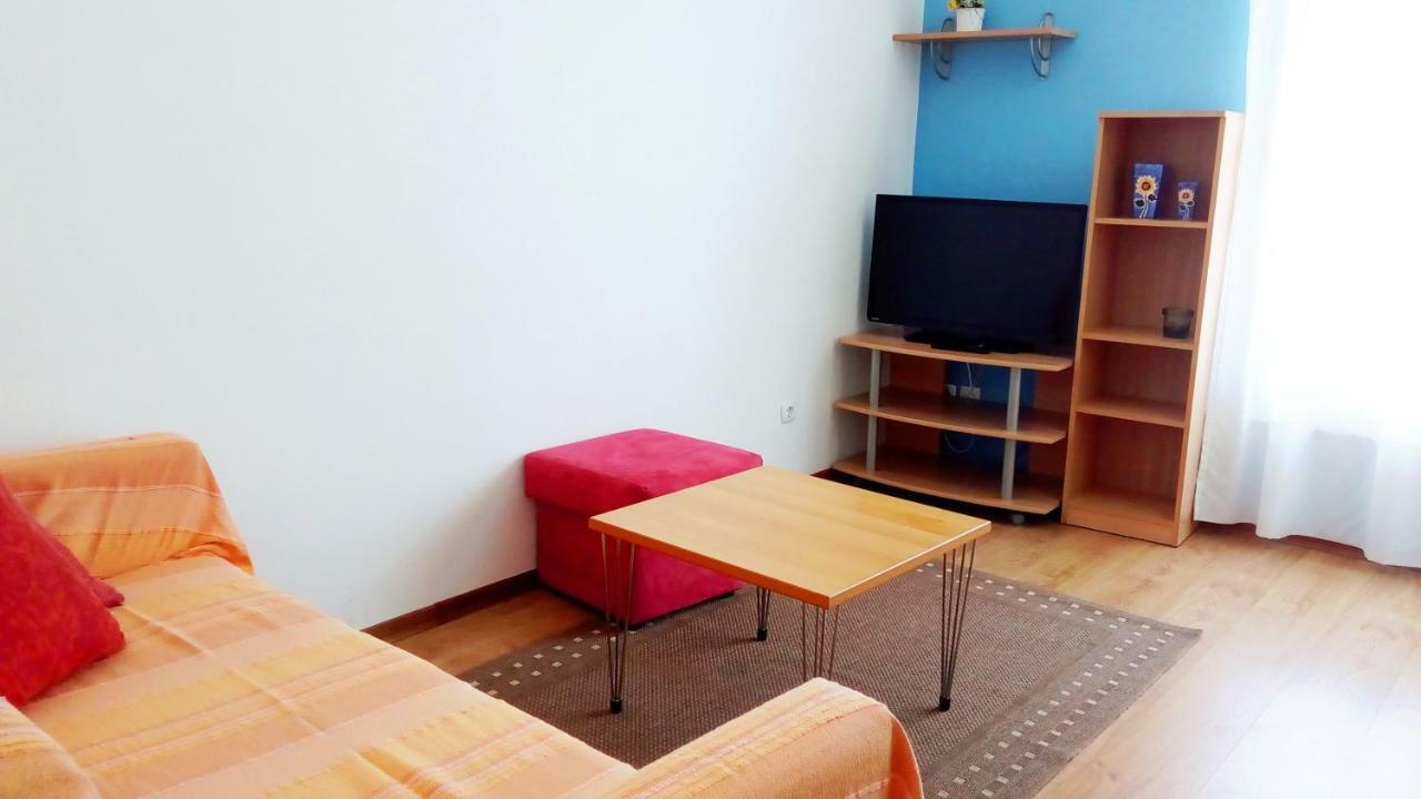 Apartmani Komunela Umag Exterior photo