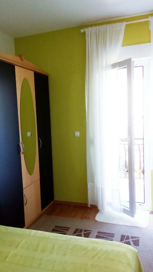 Apartmani Komunela Umag Exterior photo