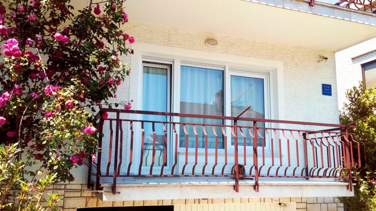 Apartmani Komunela Umag Exterior photo